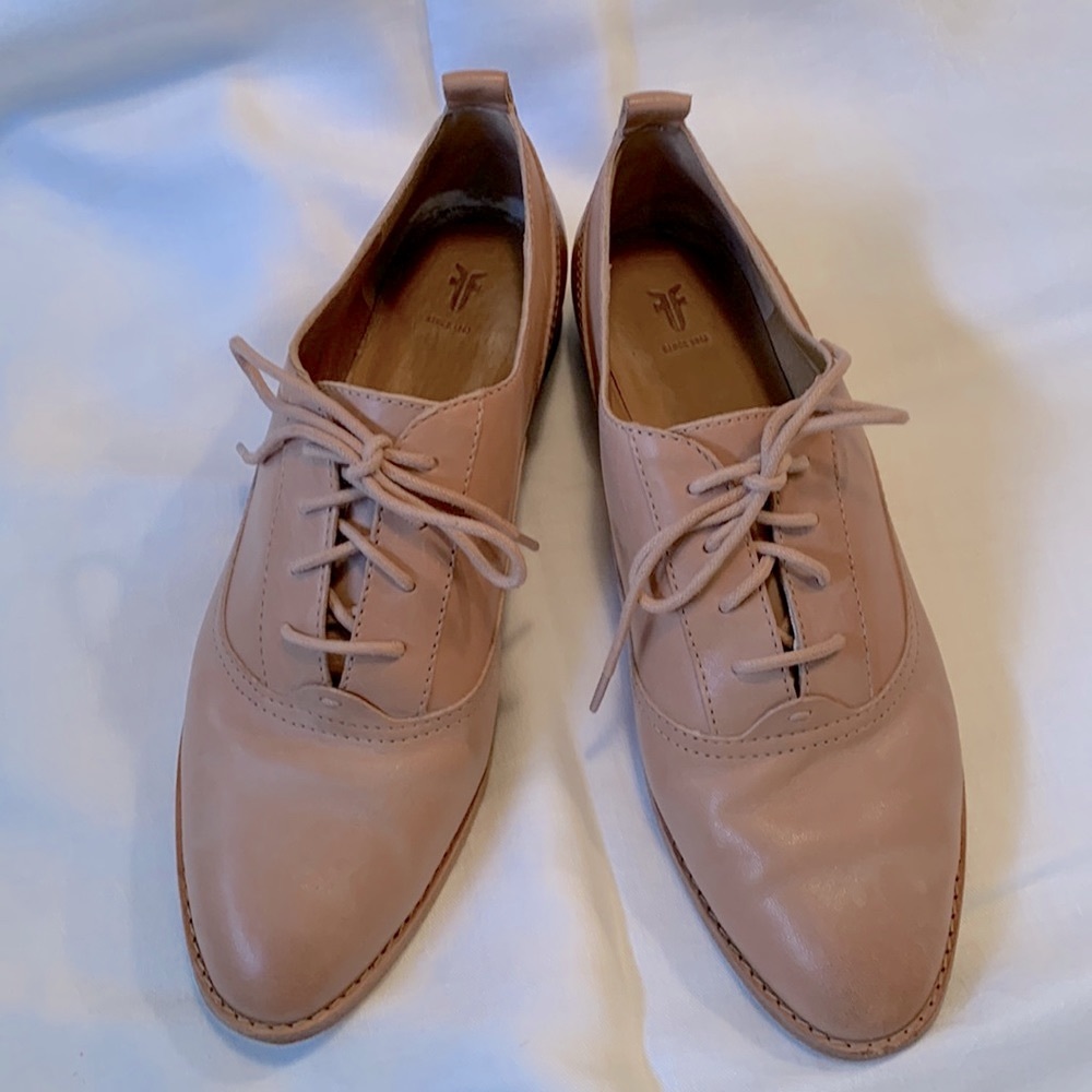 Frye Leather Oxford women size 9B